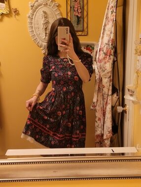 Vintage Floral Mini Dress with Puff Sleeves and Tie - Size XS